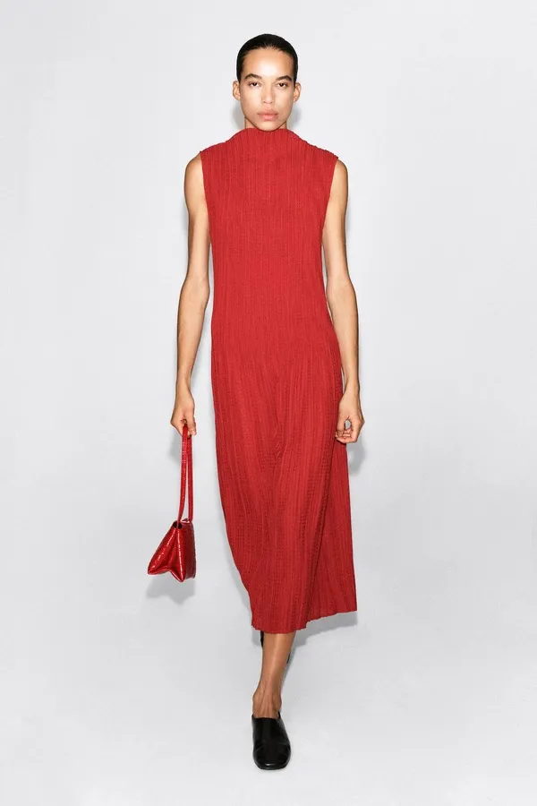 Pleated Jacquard Sleeveless Maxi Dress