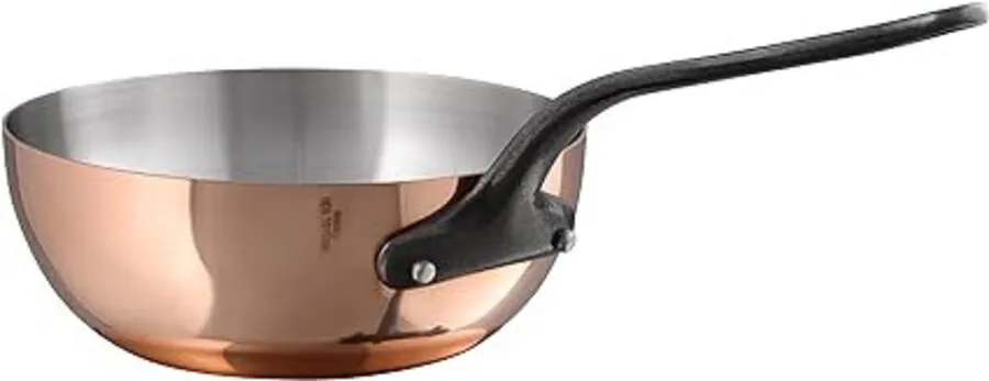 M'Heritage 150 CI Curved Splayed Saute Pan with Cast Iron Handle, 2.1-Qt